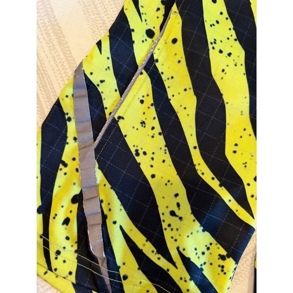 Flow Society Boys Youth Small Neon Yellow Zebra Print Athletic Shorts Pockets
